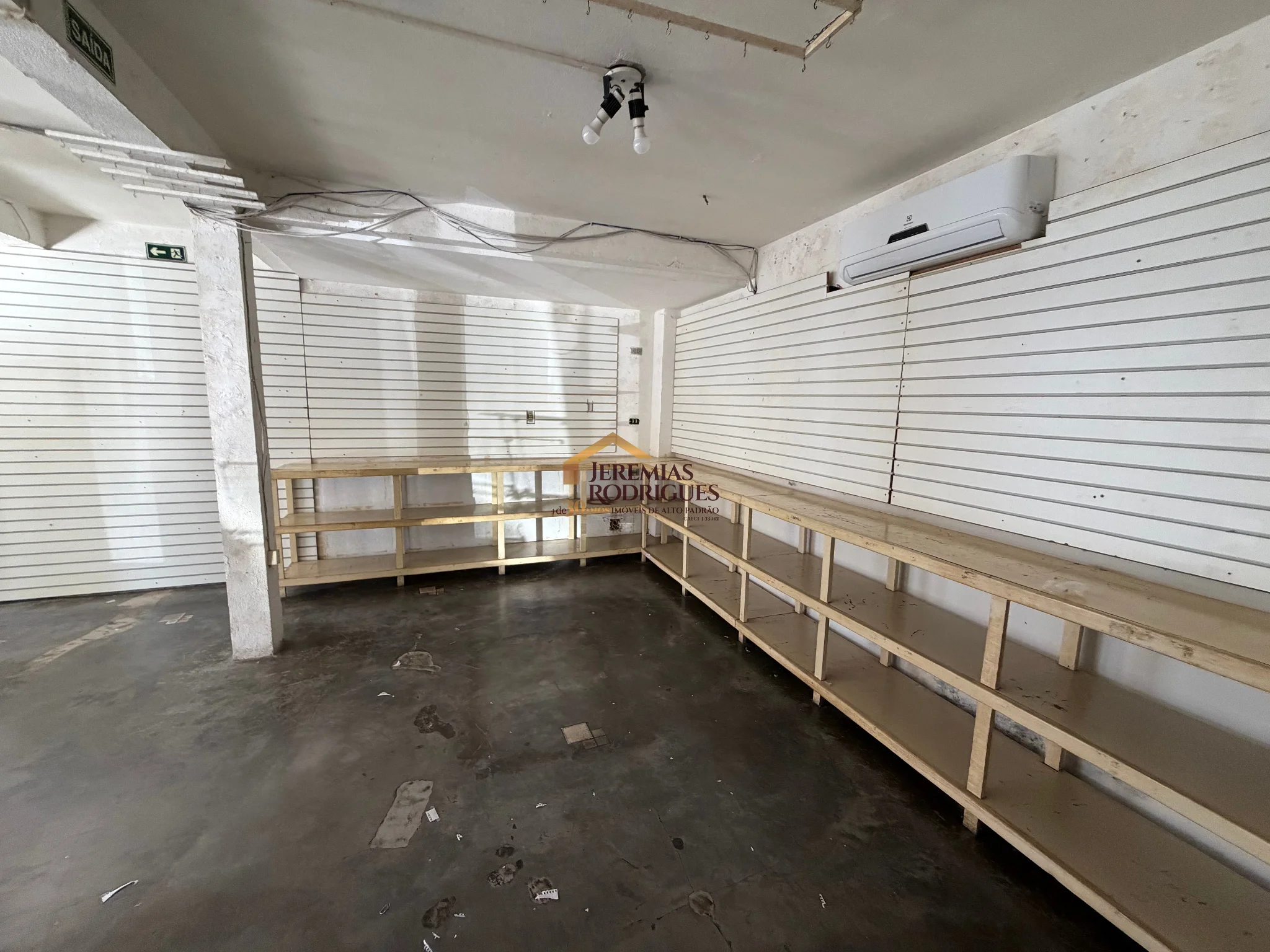 Pontos Comerciais à venda no bairro do Itaguá/Centro em Ubatuba/SP.