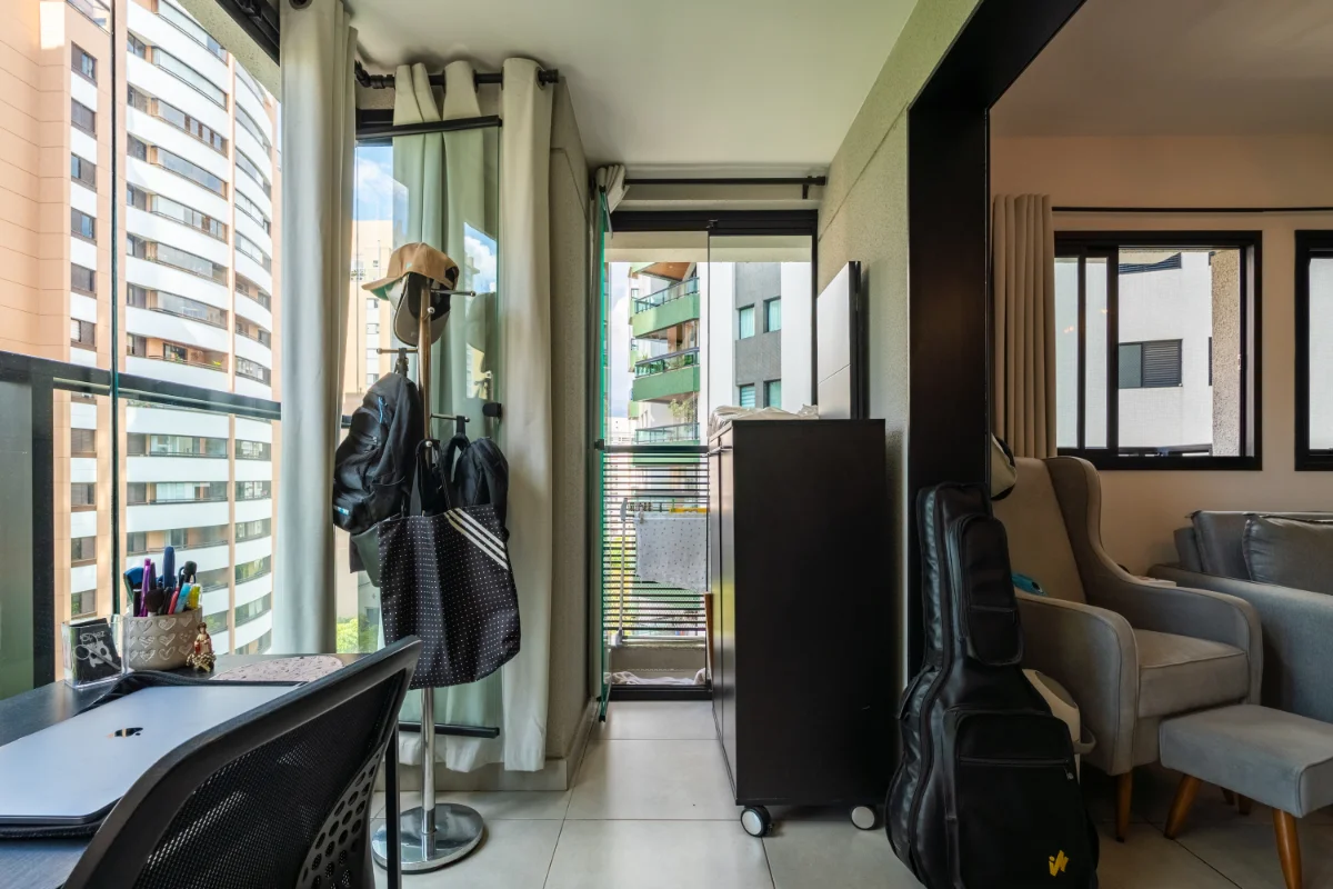 Studio mobiliado 43 m² | 700 m do metrô Praça da Árvore