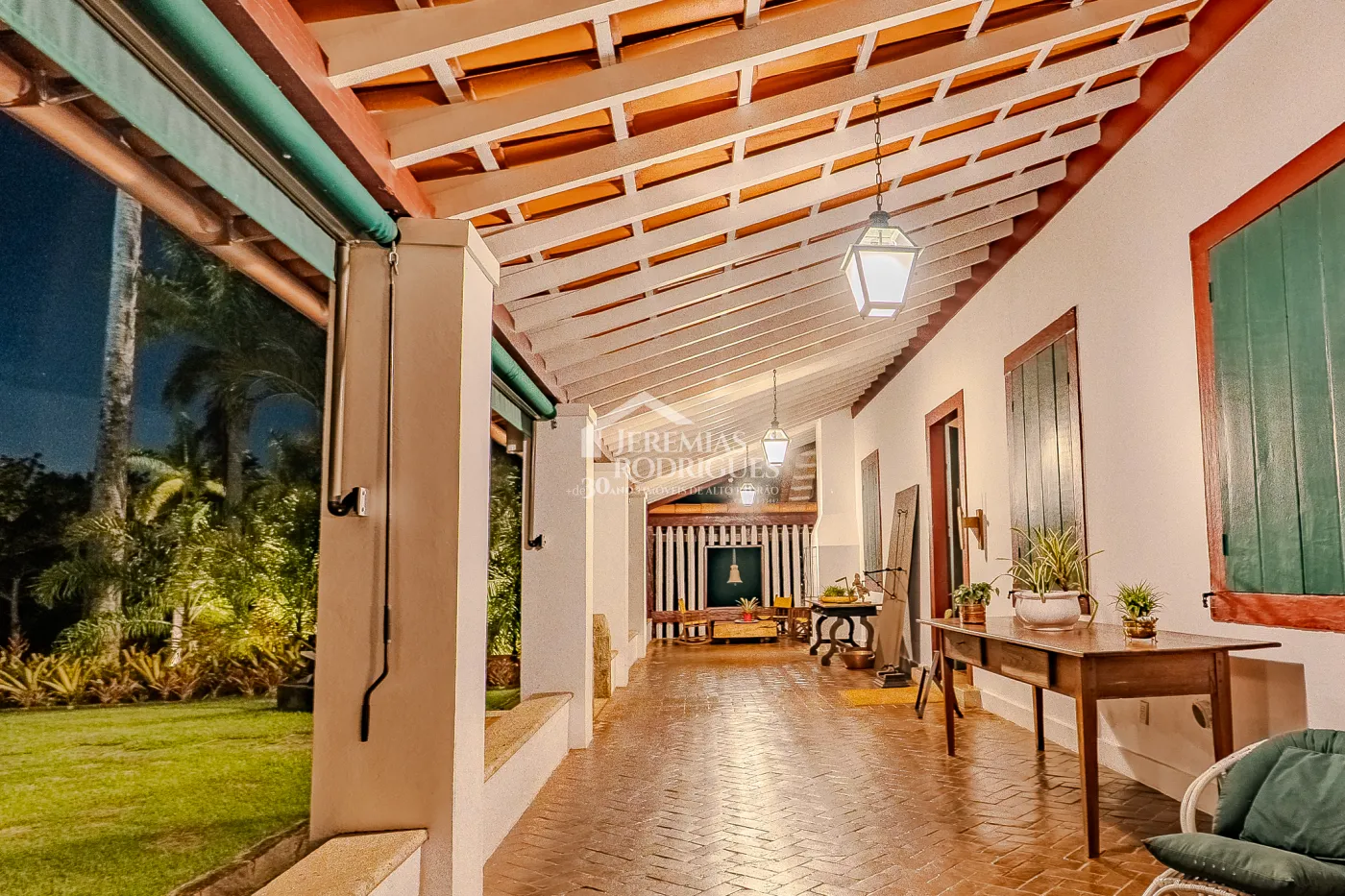 Fazenda à venda com 3.389.000,00 m² em Piraí/RJ.