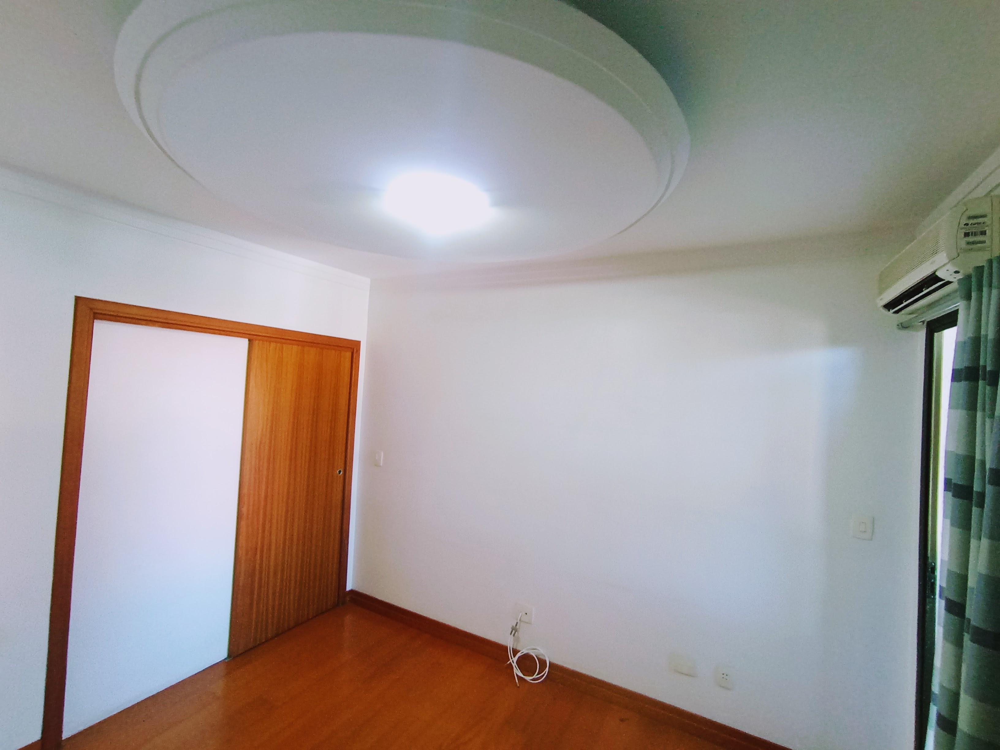 Apartamento à venda com 3 dormitórios, 171 m² no Condomínio Green Tower em Taubaté/SP.