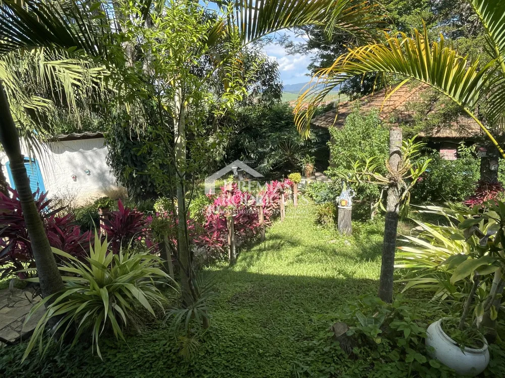 Chácara com 3 quartos, 3.901 m² - Sapé I - Caçapava/SP