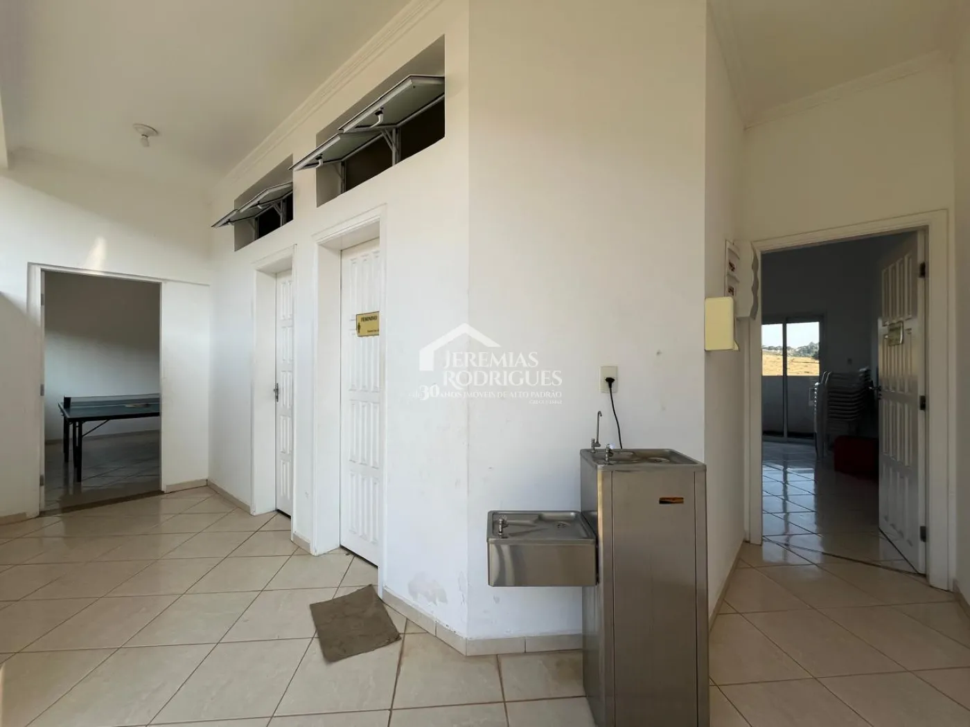 Casa com 3 dormitórios, 300 m² - Residencial Santa Helena - Caçapava/SP