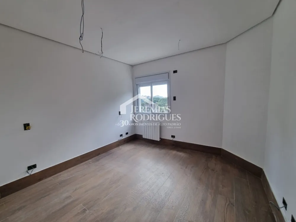 Apartamento com 3 dormitórios, 124 m² - Edifício Embaixador - Campos do Jordão/SP