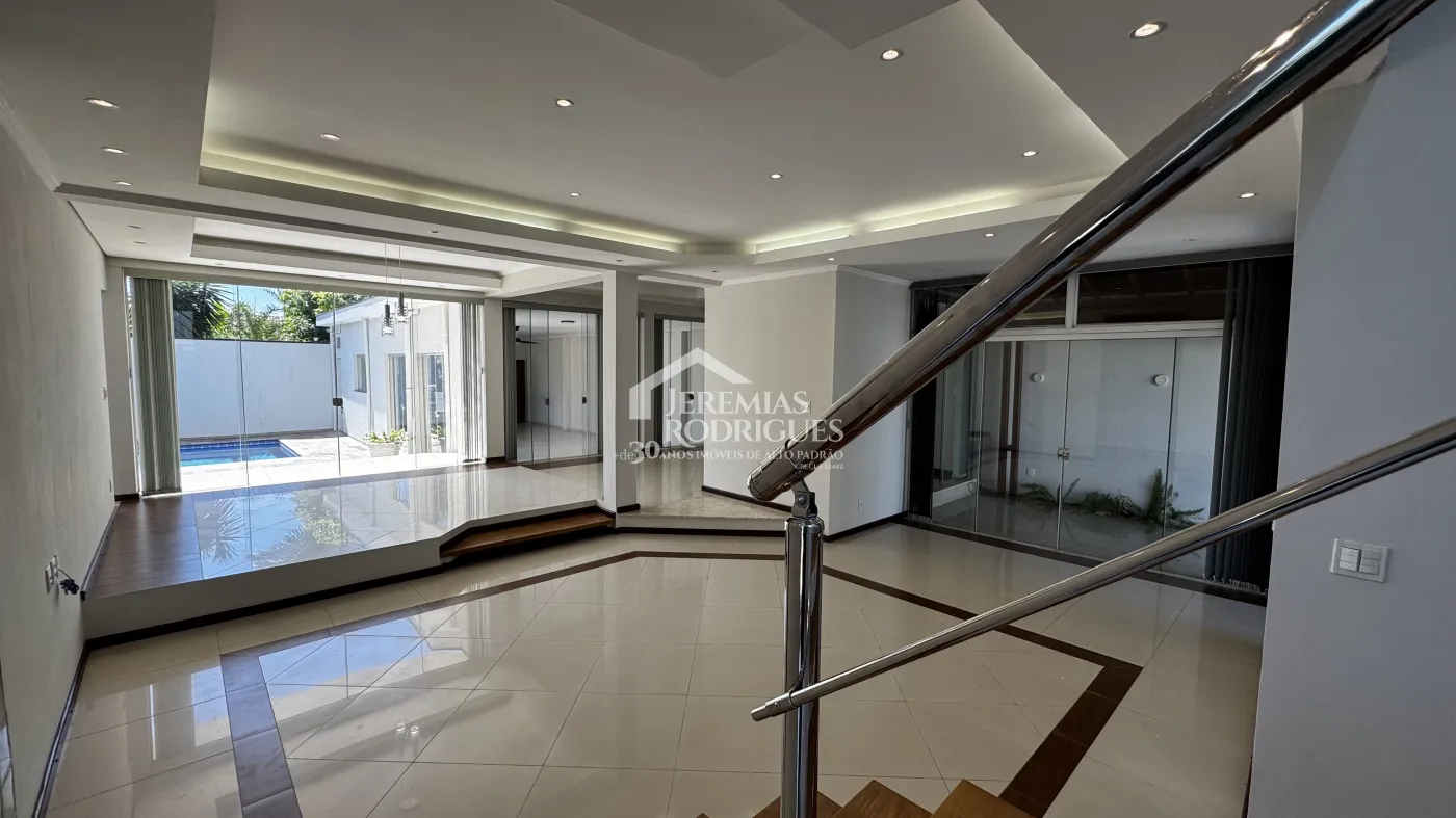 Casa para venda com 4 suítes no Condomínio Real Ville em Pindamonhangaba/SP