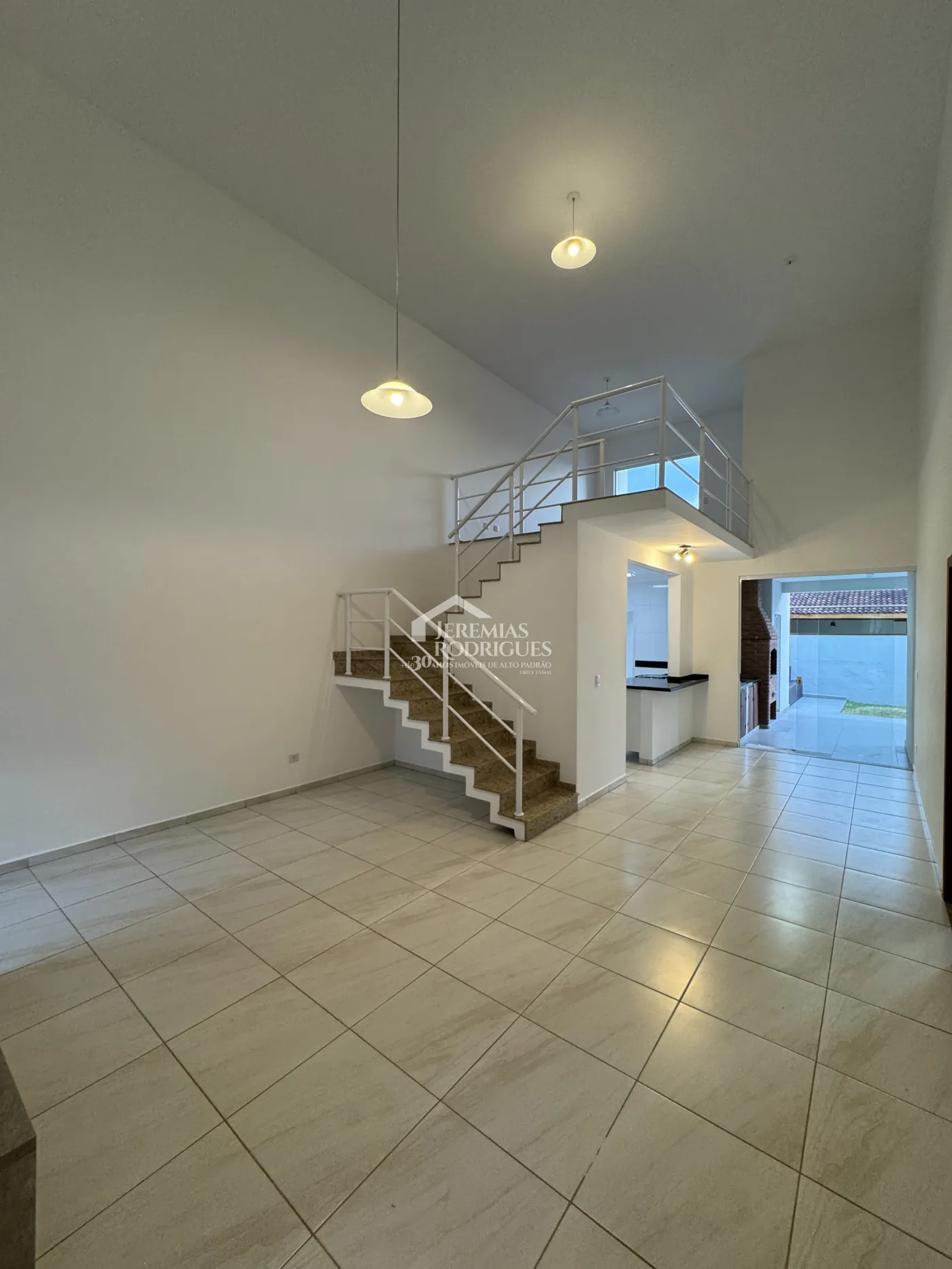 Casa para venda com 3 dormitórios no Condomínio Campos do Conde II Chamboard em Tremembé/SP