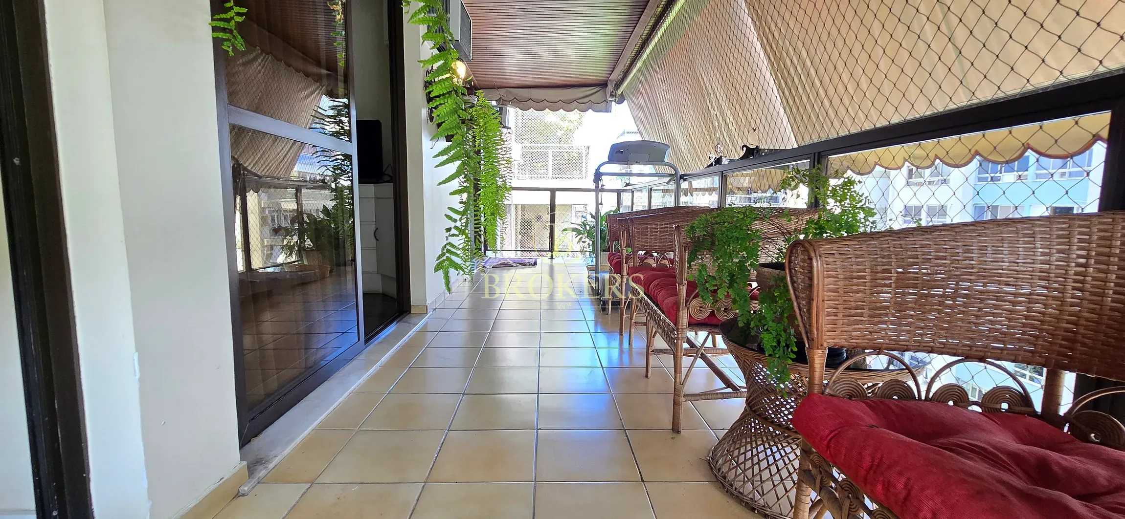 Apartamento à venda, Rua santa Clara, junto ao Bairro Peixoto, Copacabana! Aproximadamente 162m², V — foto 1