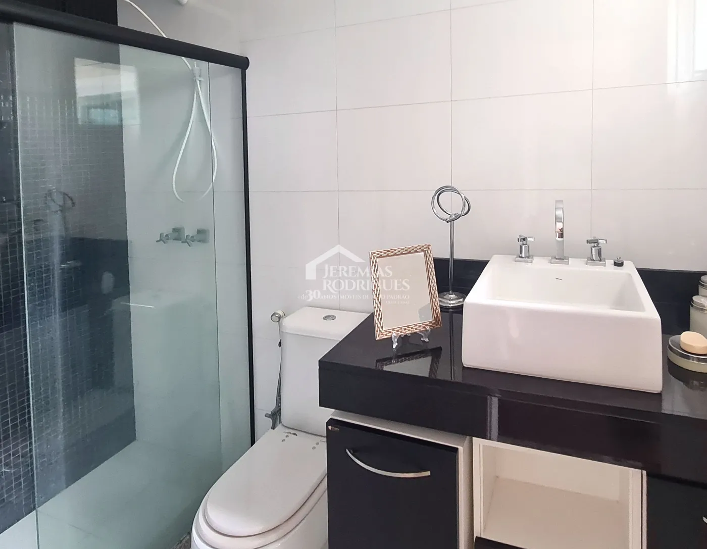 Casa para venda com 5 dormitórios no Condomínio Residencial Parque da Mantiqueira em Santo Antônio do Pinhal/SP