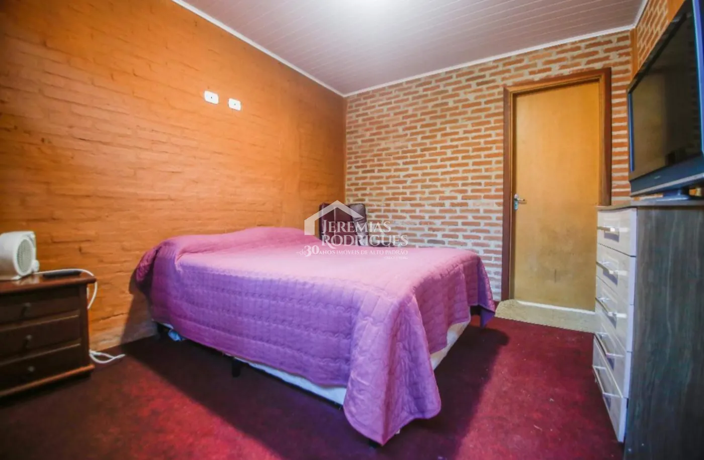 Casa para venda com 11 dormitórios no bairro Recanto Feliz em Campos do Jordão/SP