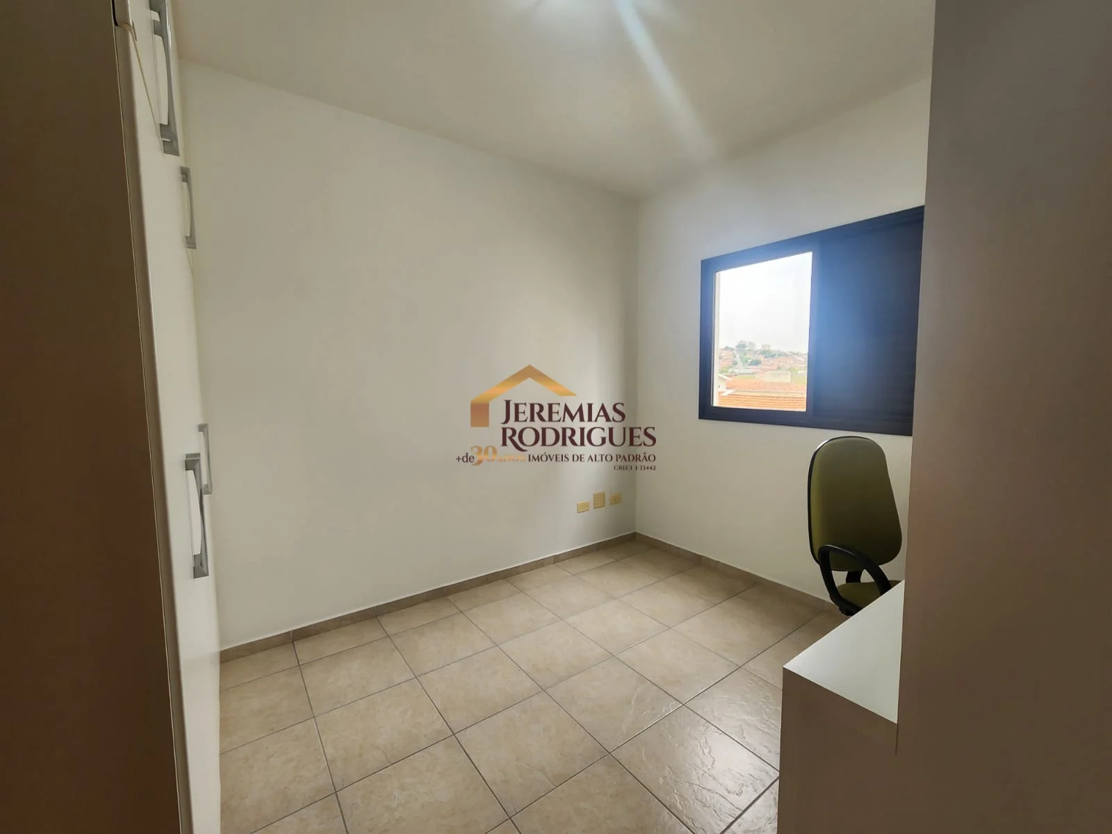 Apartamento para locação no Edifício Gênova em Taubaté/SP - foto 10