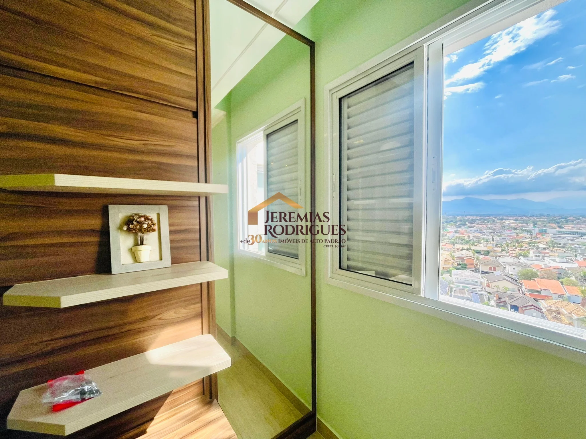 Apartamento para locação e venda Porteira fechada no Edifício Vert Residence em Taubaté/SP.