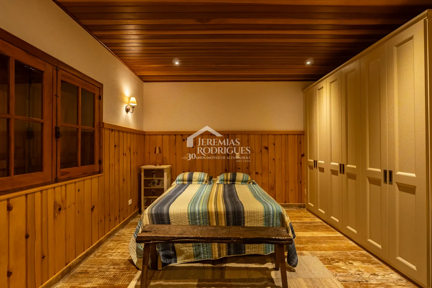 Fazenda com 2.904.000 m² - Sapucaí-Mirim - MG