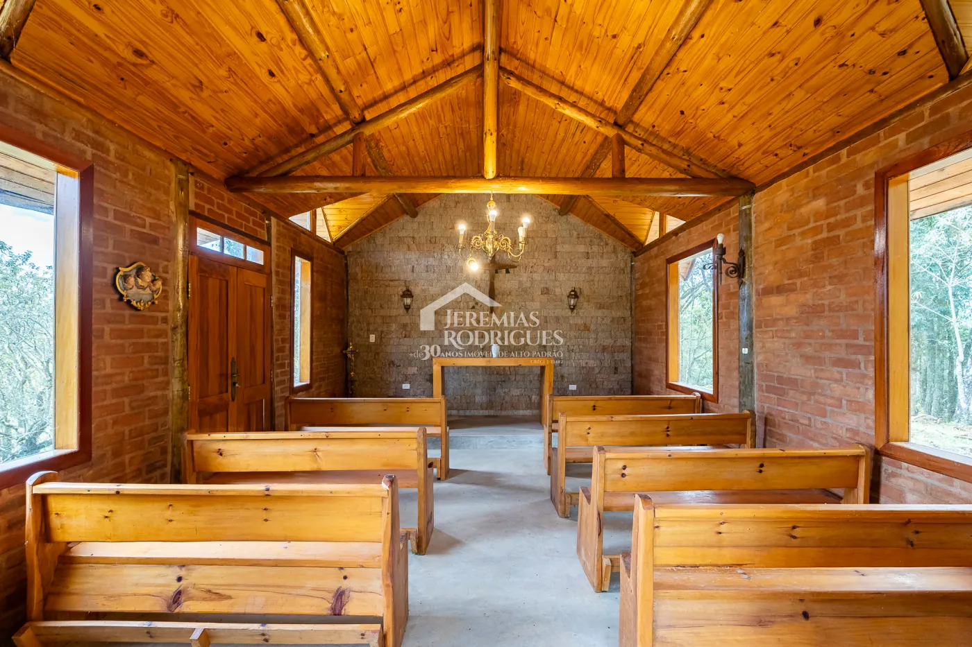 Fazenda com 2.904.000 m² - Sapucaí-Mirim - MG