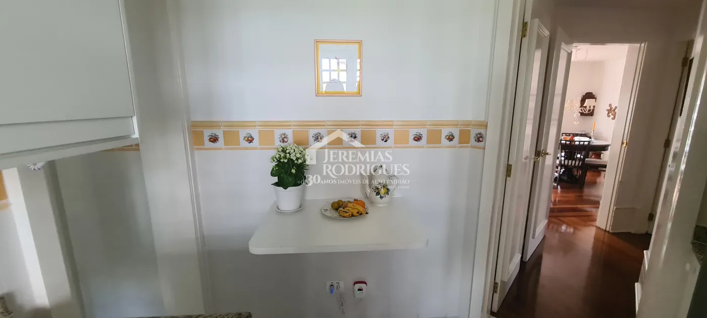 Apartamento à venda com 4 suítes no Edifício Evergreen em Campos do Jordão/SP