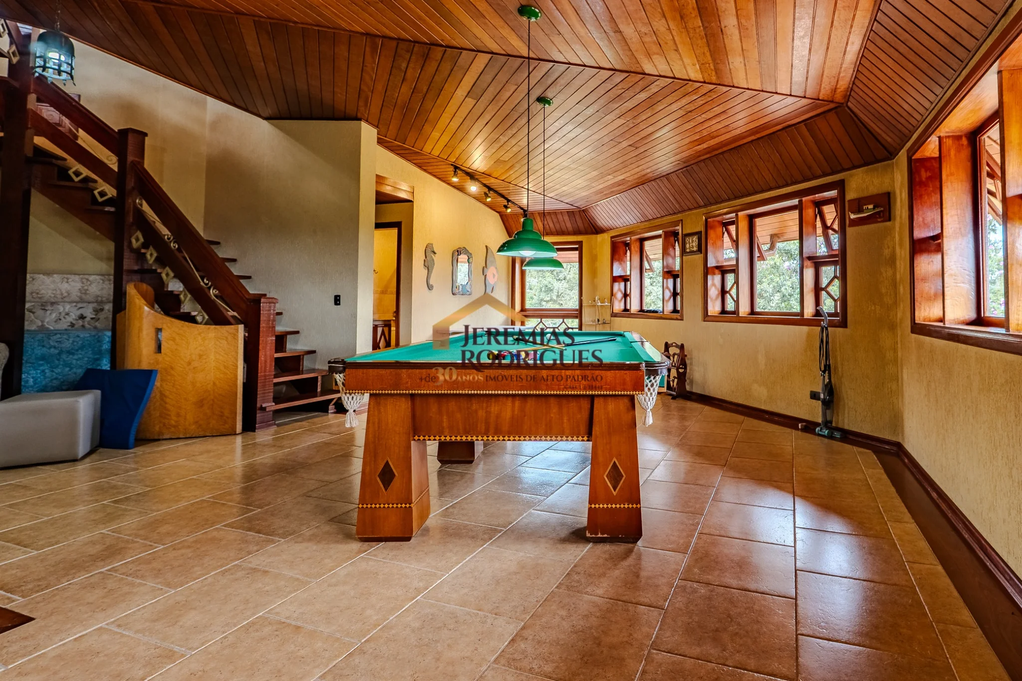 Casa à venda na Nova Capivari em Campos do Jordão/SP. — foto 8