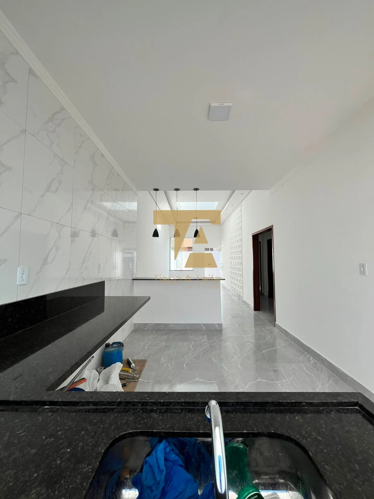 Casa à Venda com Suíte no Flamboyant, Pindamonhangaba | Design com Claraboia — foto 8