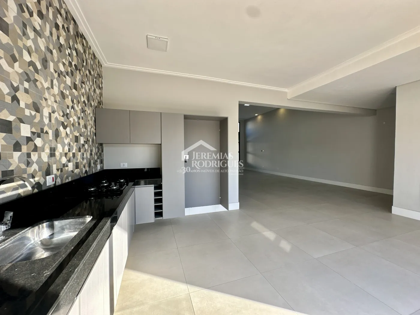 Casa para locação com 3 dormitórios no Condomínio Parque das Araucárias em Tremembé/SP