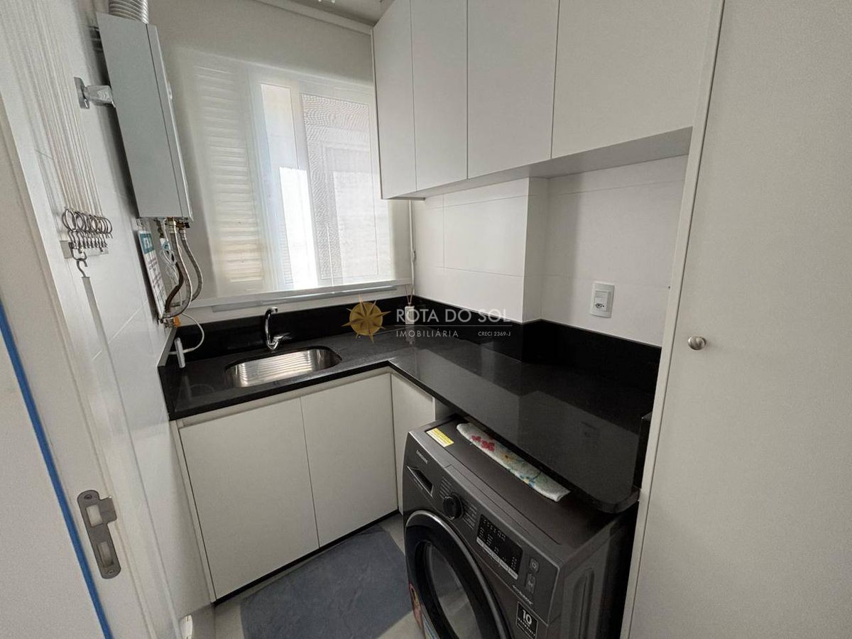 Apartamento Frente Mar 3 Suítes Canto da Praia Itapema SC — foto 8