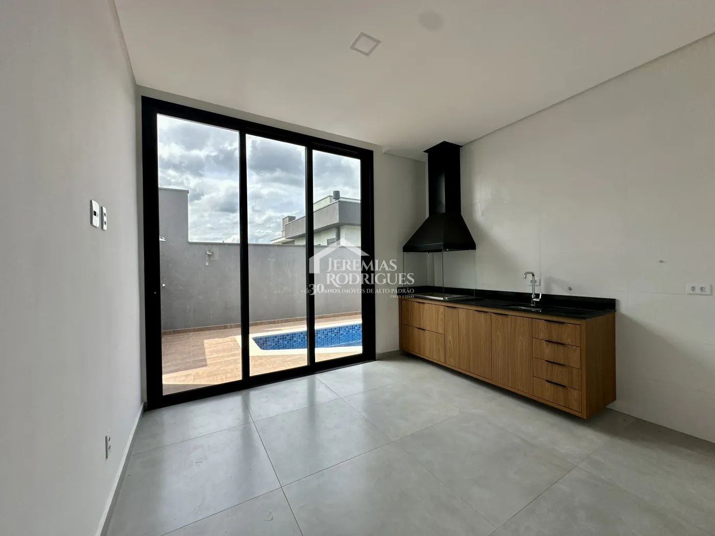 Casa para venda e locação com 3 suítes no Condomínio Cyrela Landscape em Taubaté/SP.