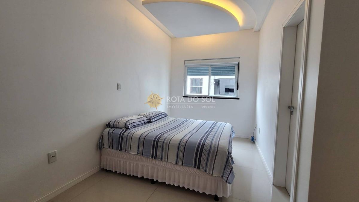 Residecial Embaixador Apartamento 3 Suítes e 2 Vagas em Meia Praia Itapema SC