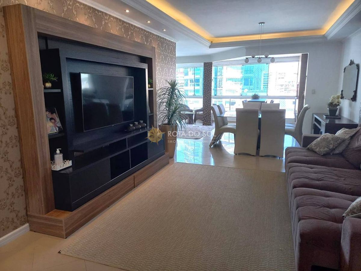 Salvador Dalí Apartamento 3 Quartos Meia Praia Itapema SC