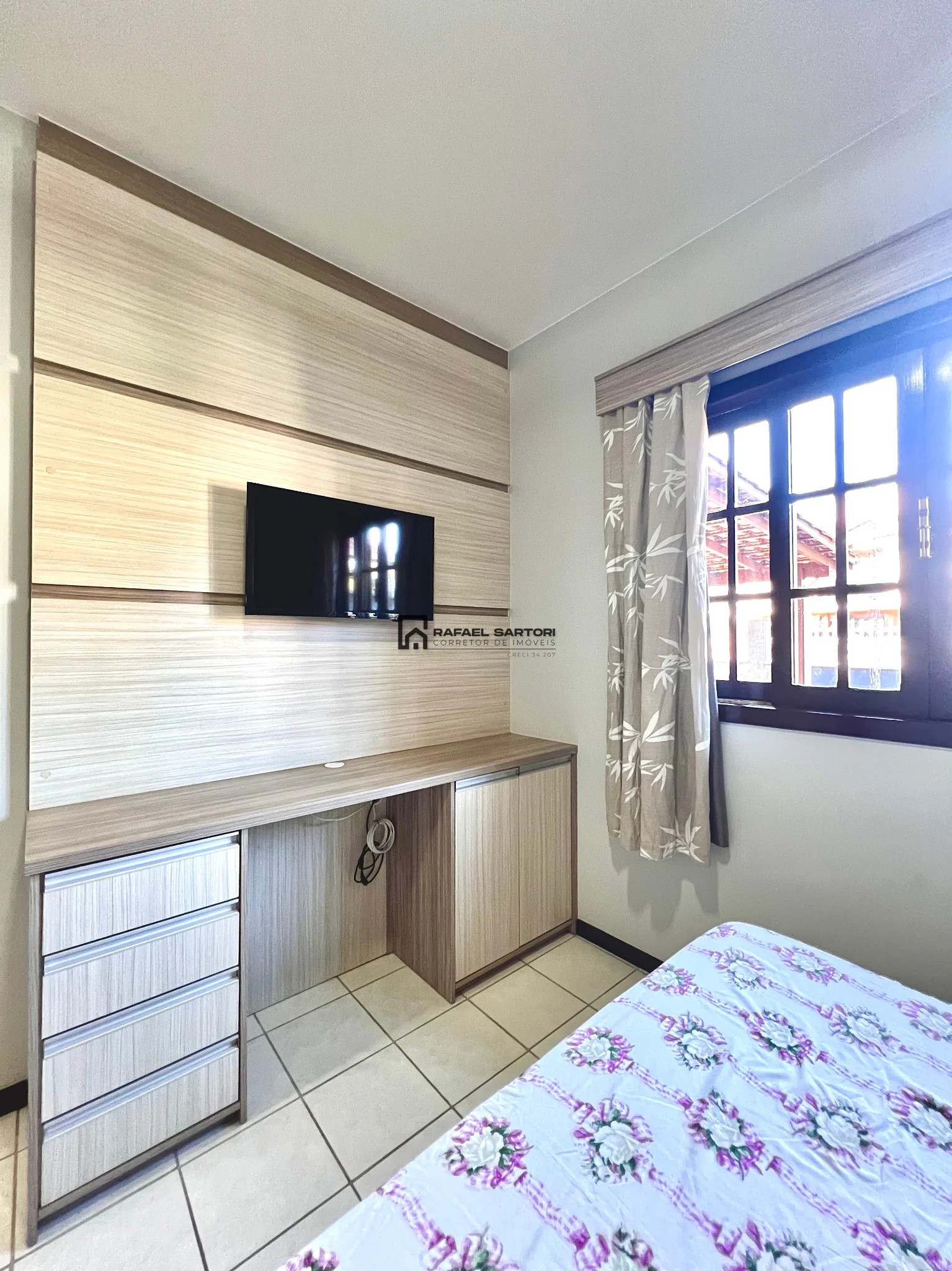 CASA COM PISCINA NA BARRA DO RIO CERRO — foto 15