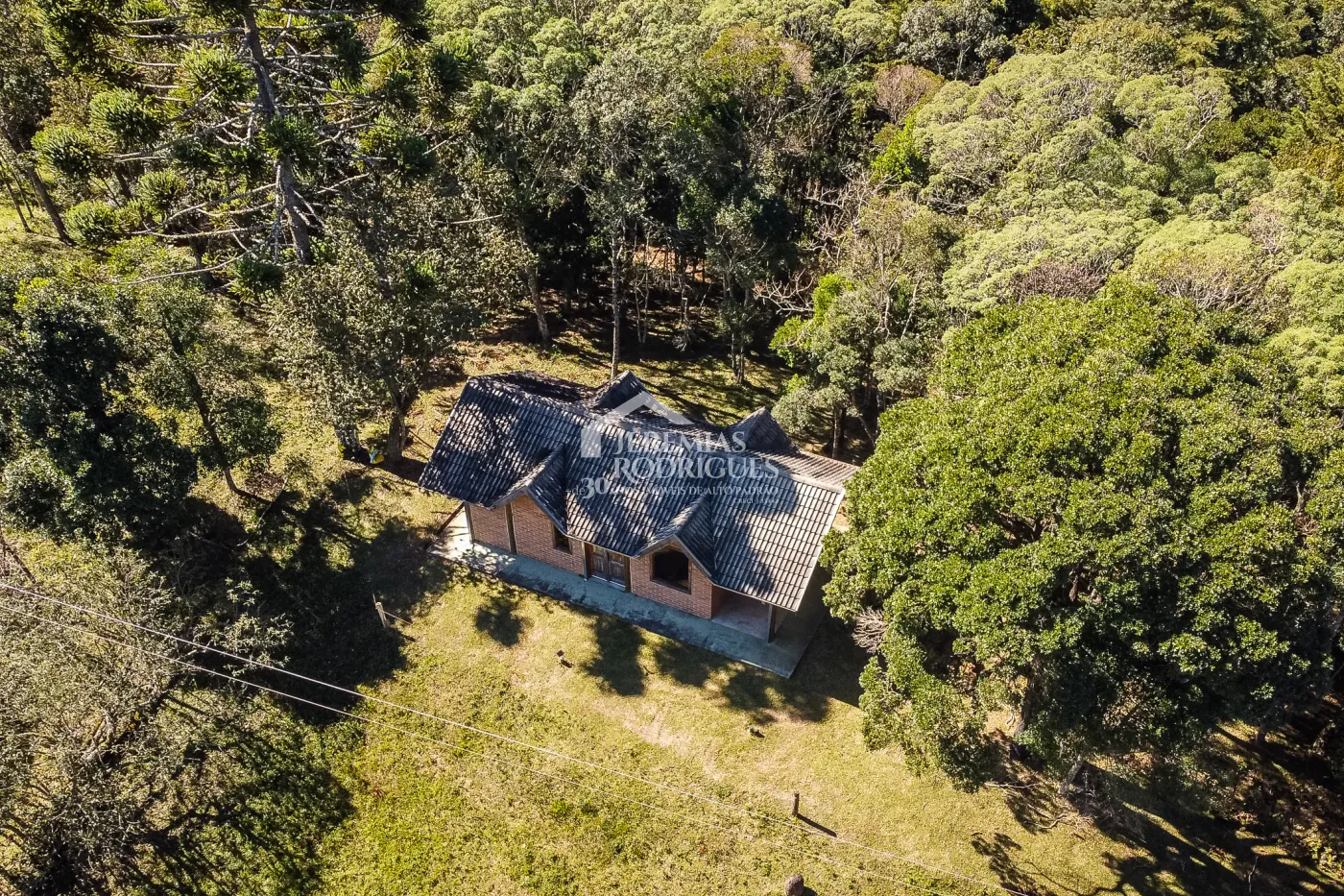 Fazenda com 2.904.000 m² - Sapucaí-Mirim - MG