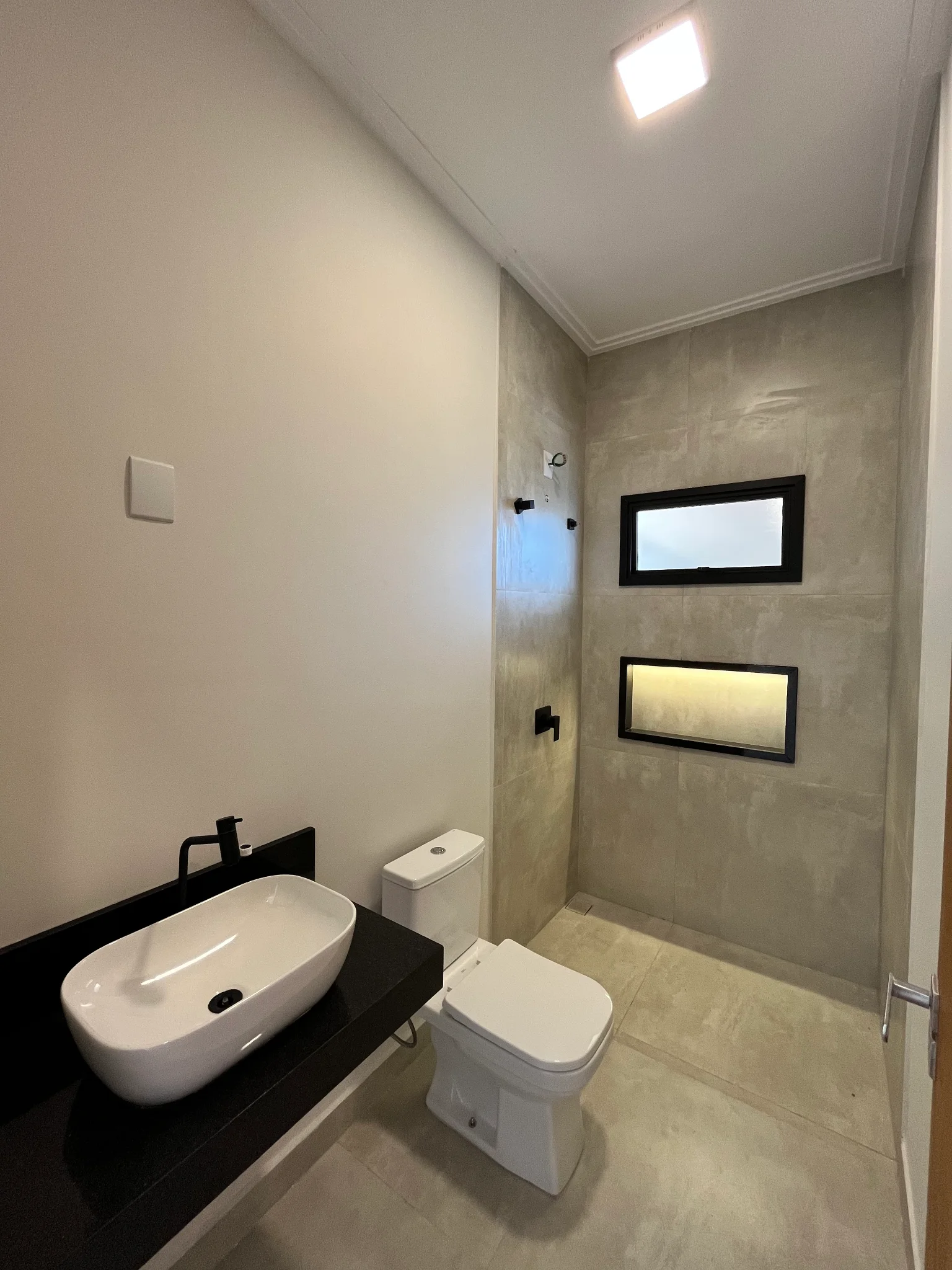 Casa com suíte e closet à venda no Condomínio Bosque da Imperatriz – Pindamonhangaba/SP