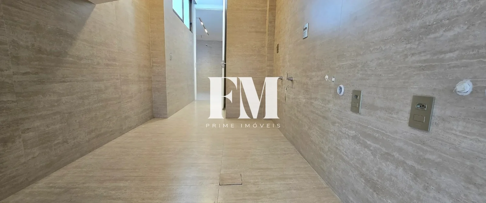 Cobertura linear, toda modernizada à venda no Leblon, São 460m², 4 suítes, vista indevassável! - foto 16