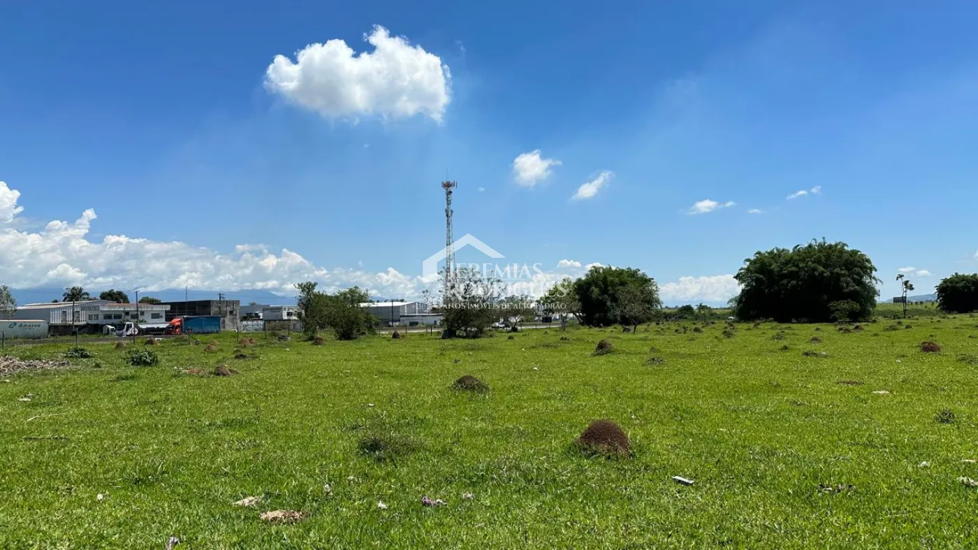 Terreno comercial de 123000 m² para alugar por R$ 30.000,00 - Pindamonhangaba/SP