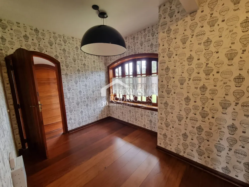 Casa com 6 dormitórios, 650 m² - Vila Inglesa - Campos do Jordão/SP