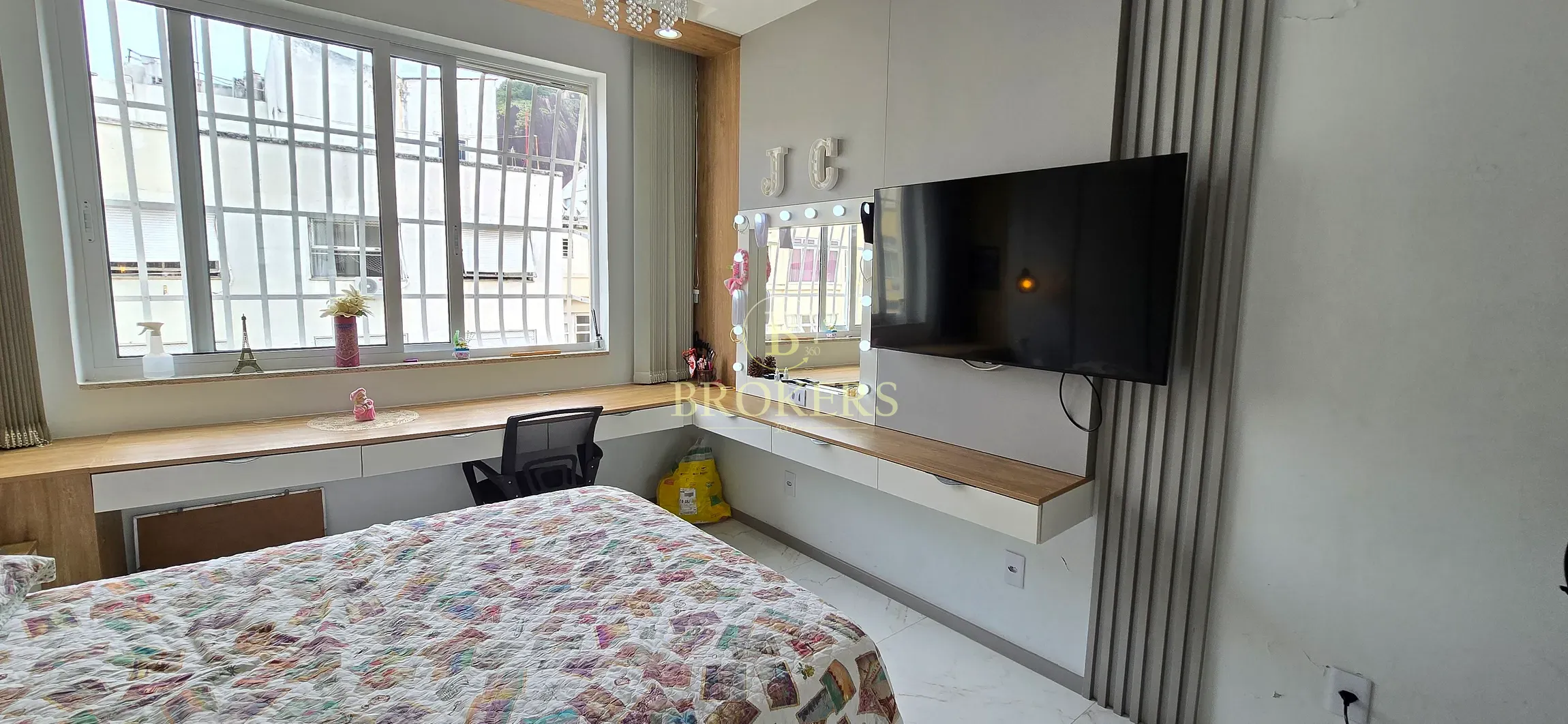 Apartamento espetacular, todo  modernizado à venda na Rua Figueiredo Magalhães, Copacabana, Rio de — foto 23