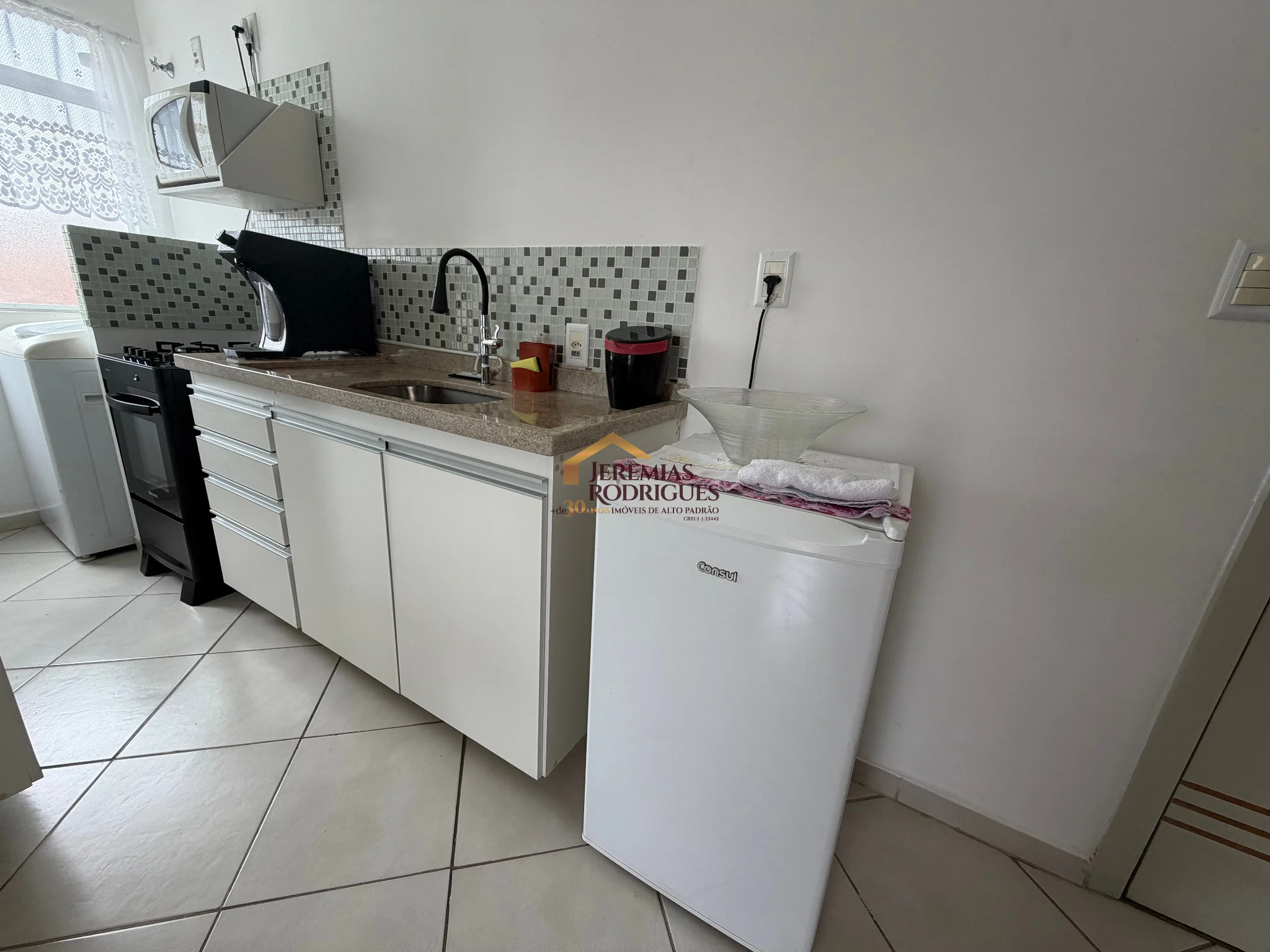 Flat mobiliado para locação no Centro em Pindamonhangaba/SP. - foto 9
