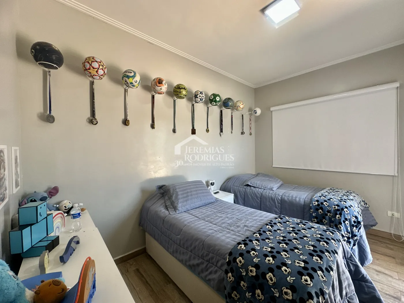 Casa para venda e locação com 3 dormitórios no Condomínio Tecoara em Taubaté/SP.