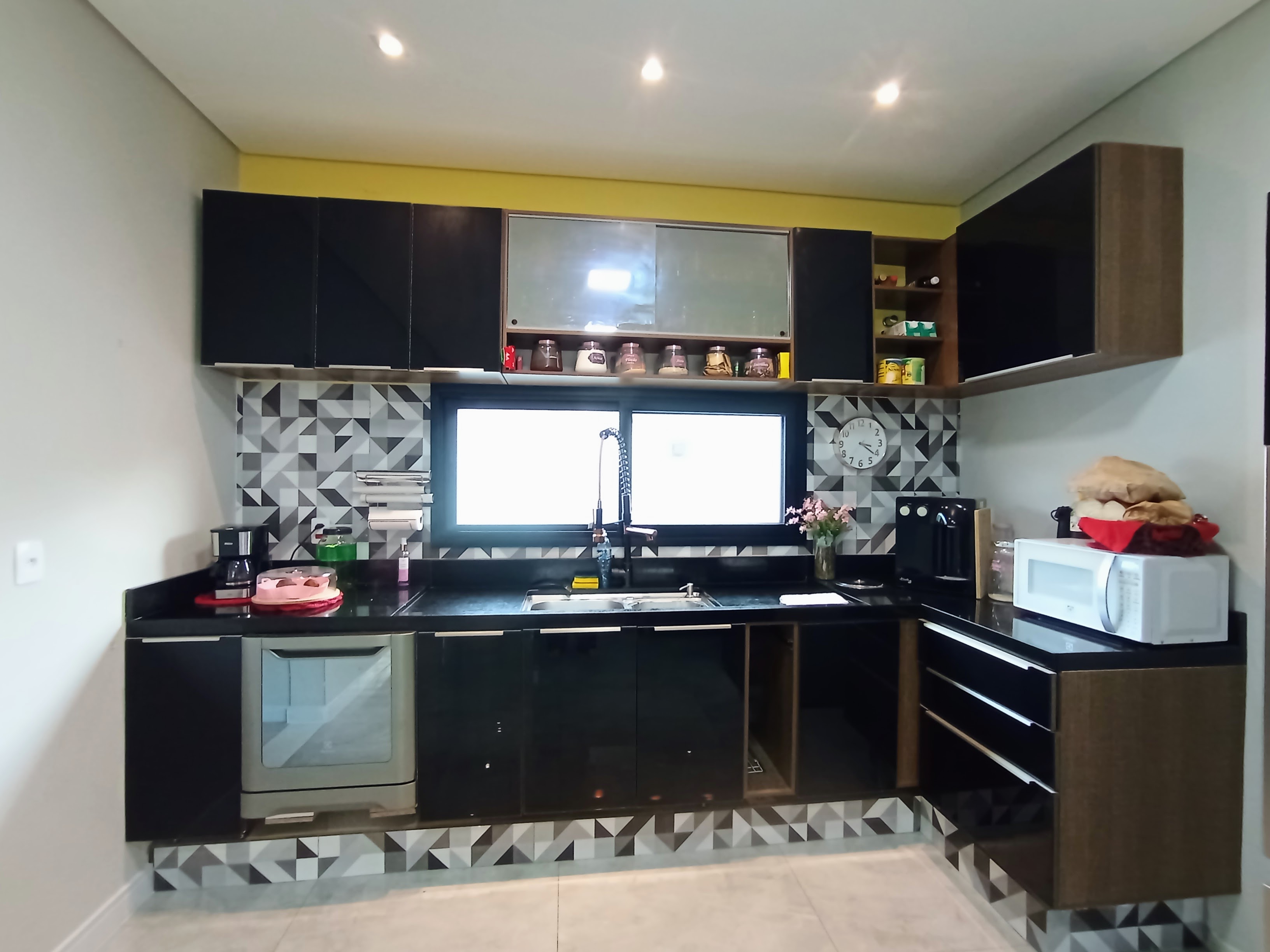 Casa à venda com 4 dormitórios no Condomínio Cyrela Landscape em Taubaté/SP.