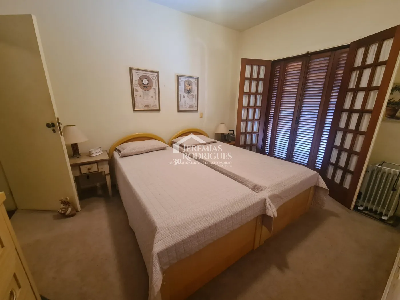 Apartamento para venda com 3 dormitórios no Condomínio Velden Village em Campos do Jordão/SP