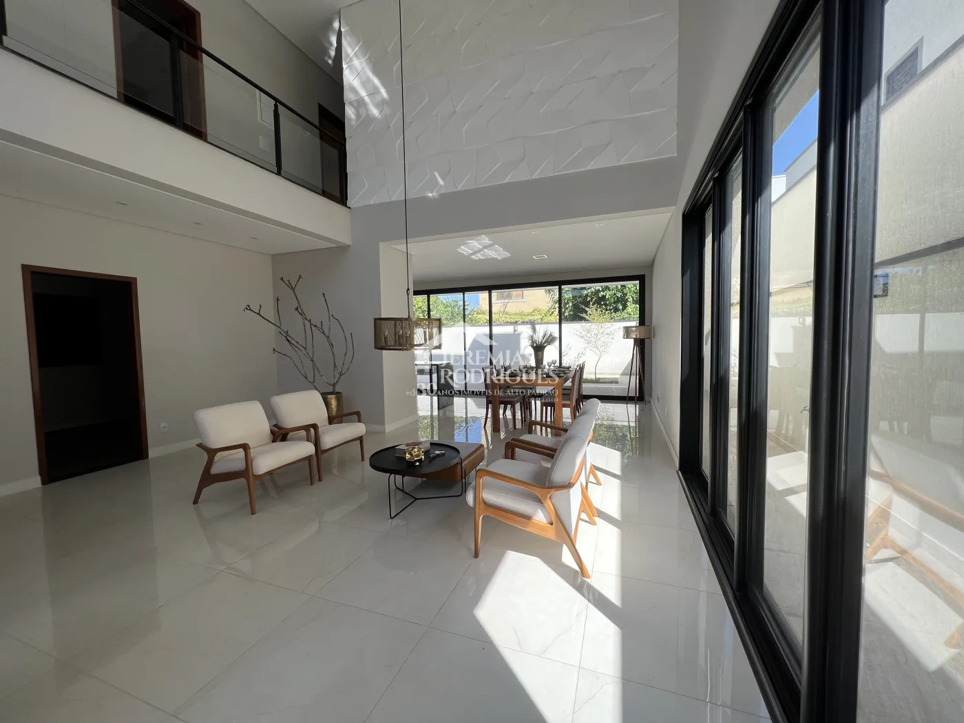 Casa com 4 dormitórios, 245 m² - Condomínio Colinas do Belém - Taubaté/SP