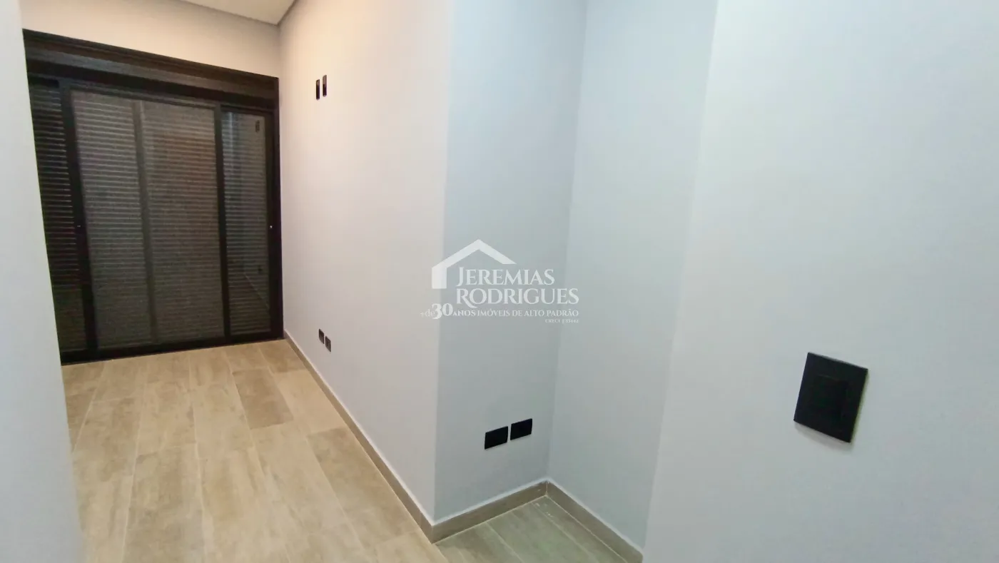 Casa à venda com 3 dormitórios no Condomínio Pérola do Vale em Tremembé/SP.