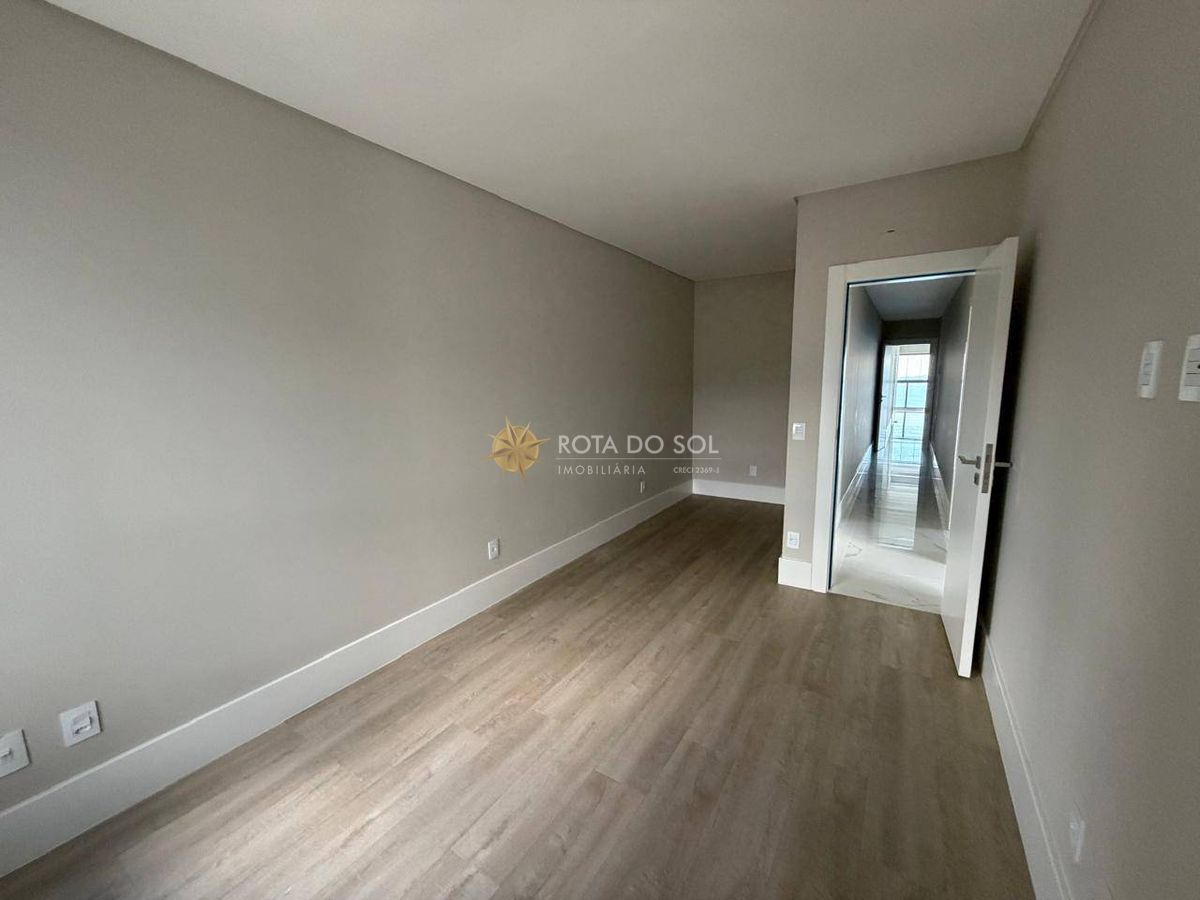 Grand Mirage Apartamento 3 Suítes Vista Mar no Centro de Itapema