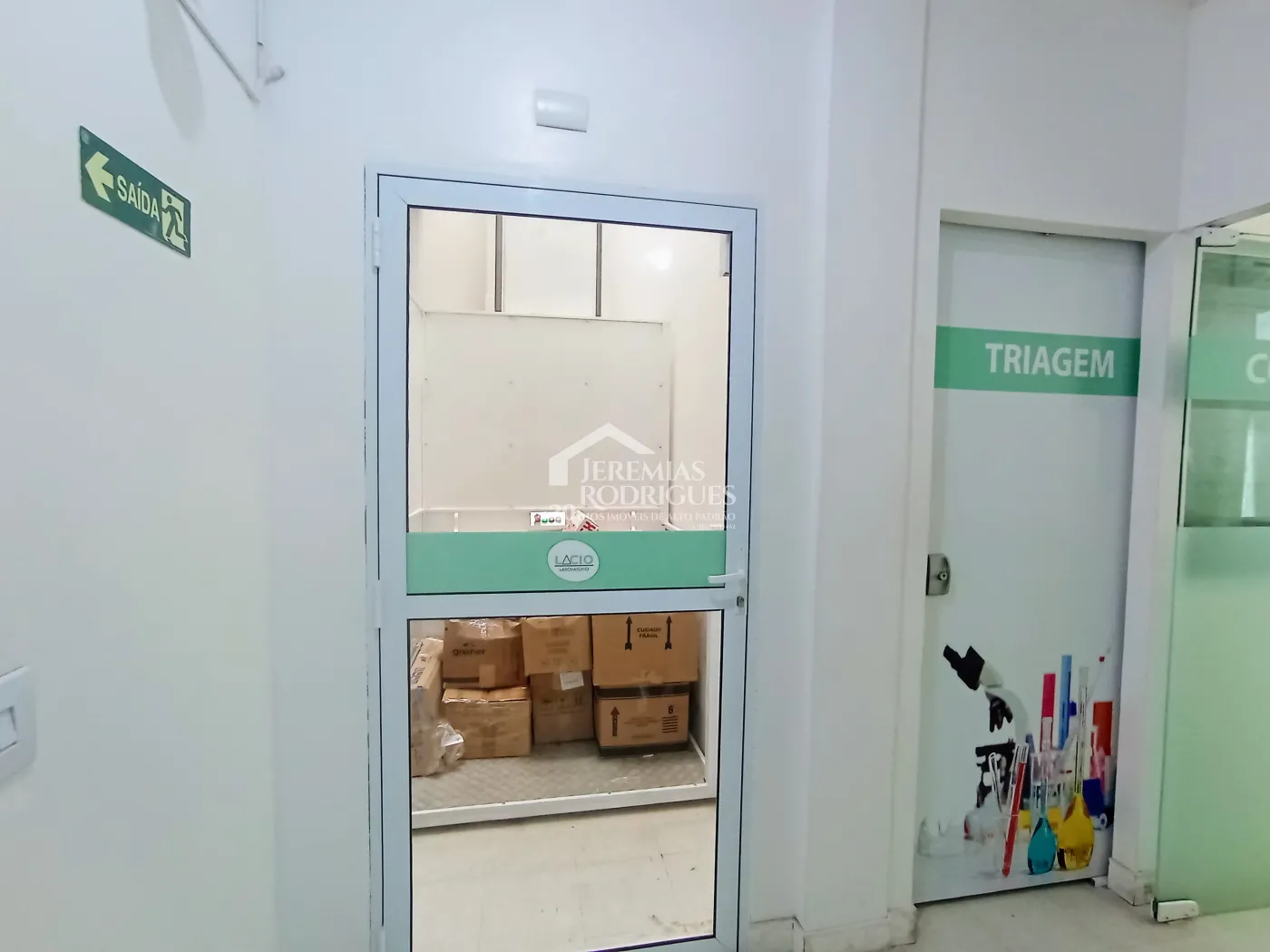 Ponto comercial para venda com 161 m² no bairro São Benedito em Pindamonhangaba/SP