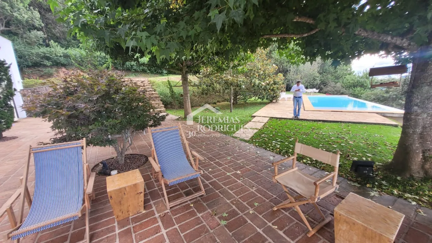 Casa para locação com 5 suítes no bairro Loteamento Por do Sol em Campos do jordão/SP