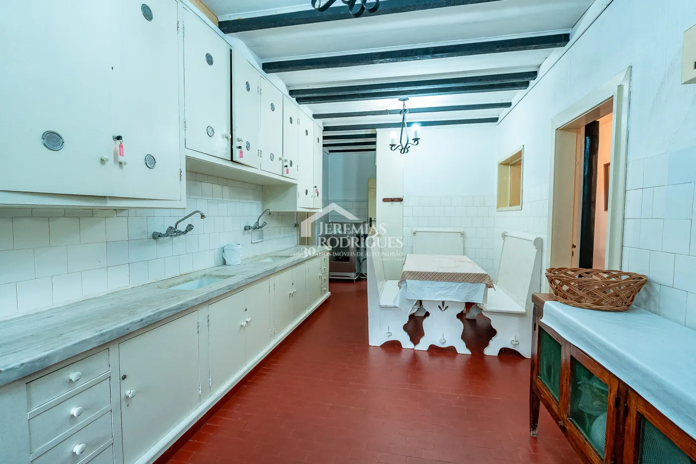 Casa com 9 dormitórios, 694 m² - Condomínio Reserva Figueiredo - Campos do Jordão/SP