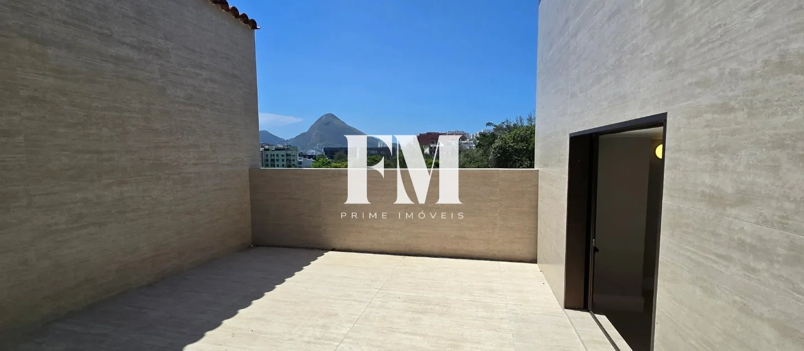 Cobertura linear, toda modernizada à venda no Leblon, São 460m², 4 suítes, vista indevassável! - foto 24