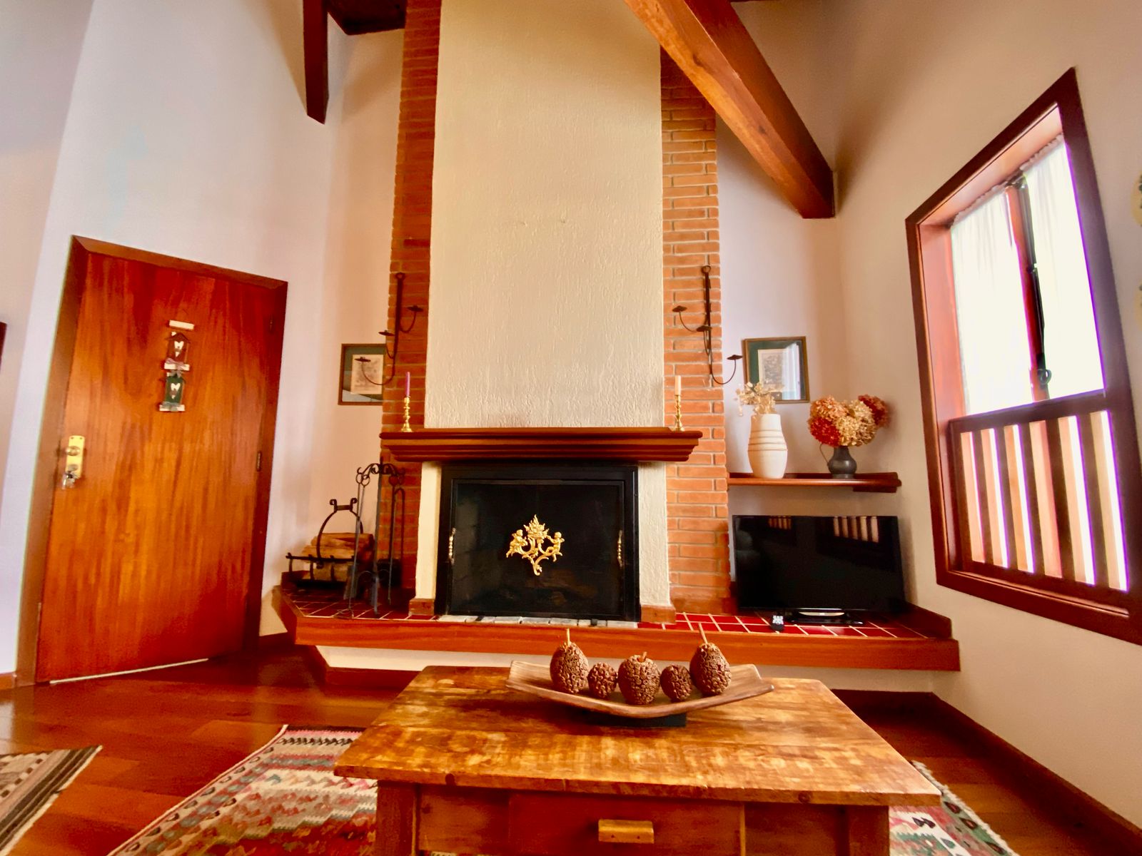 Apartamento à venda no Condomínio Le Bourg Saint Maurice em Campos do Jordão/SP.