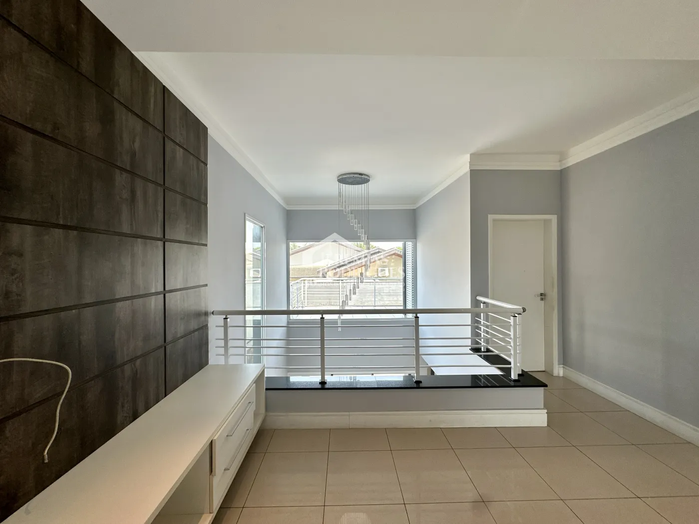 Sobrado com 3 dormitórios, 302 m2 - Condomínio Campos do Conde II - Tremembé/SP.