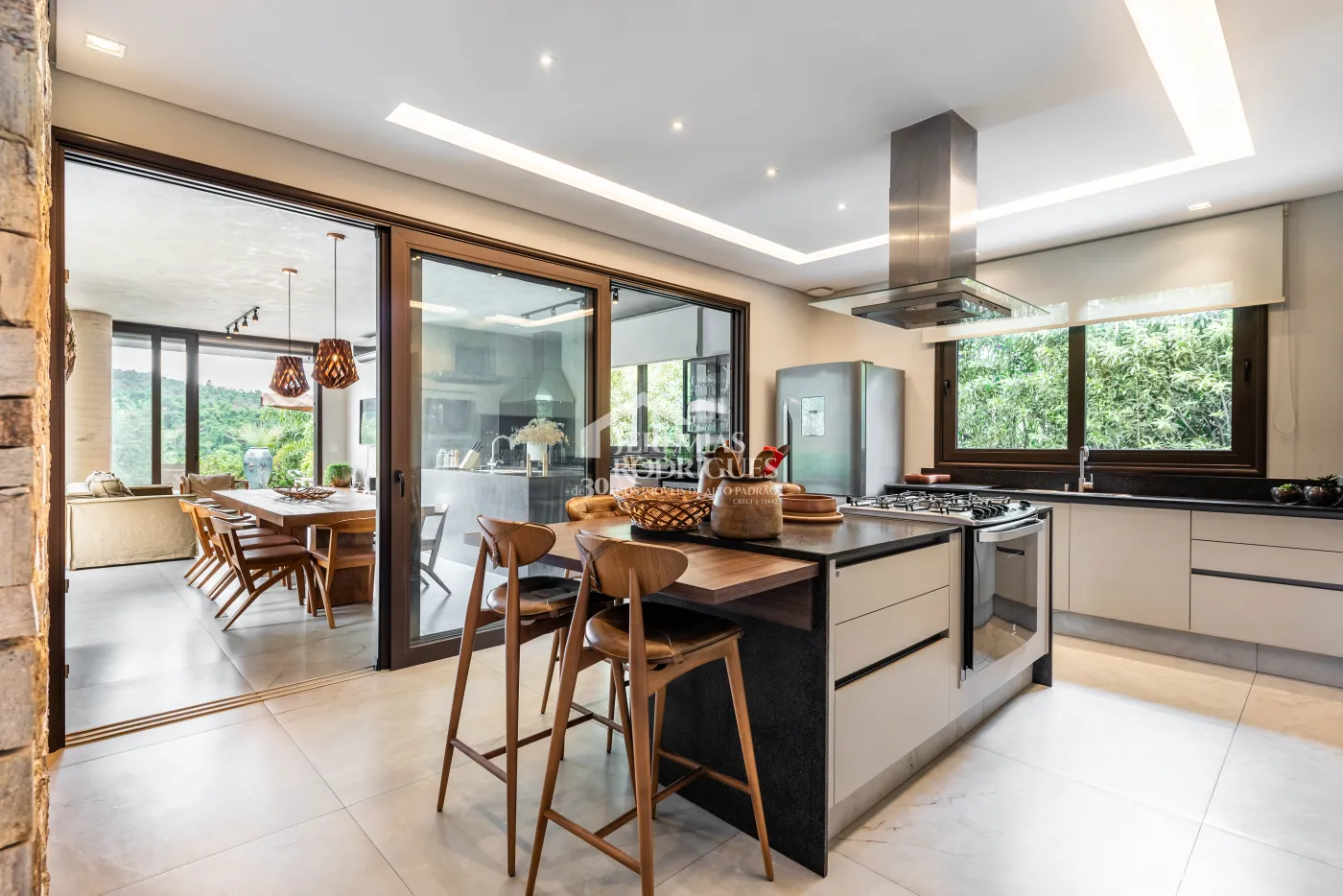 Casa para venda com 4 suítes no Condomínio Fazenda Dona Carolina em Itatiba/SP