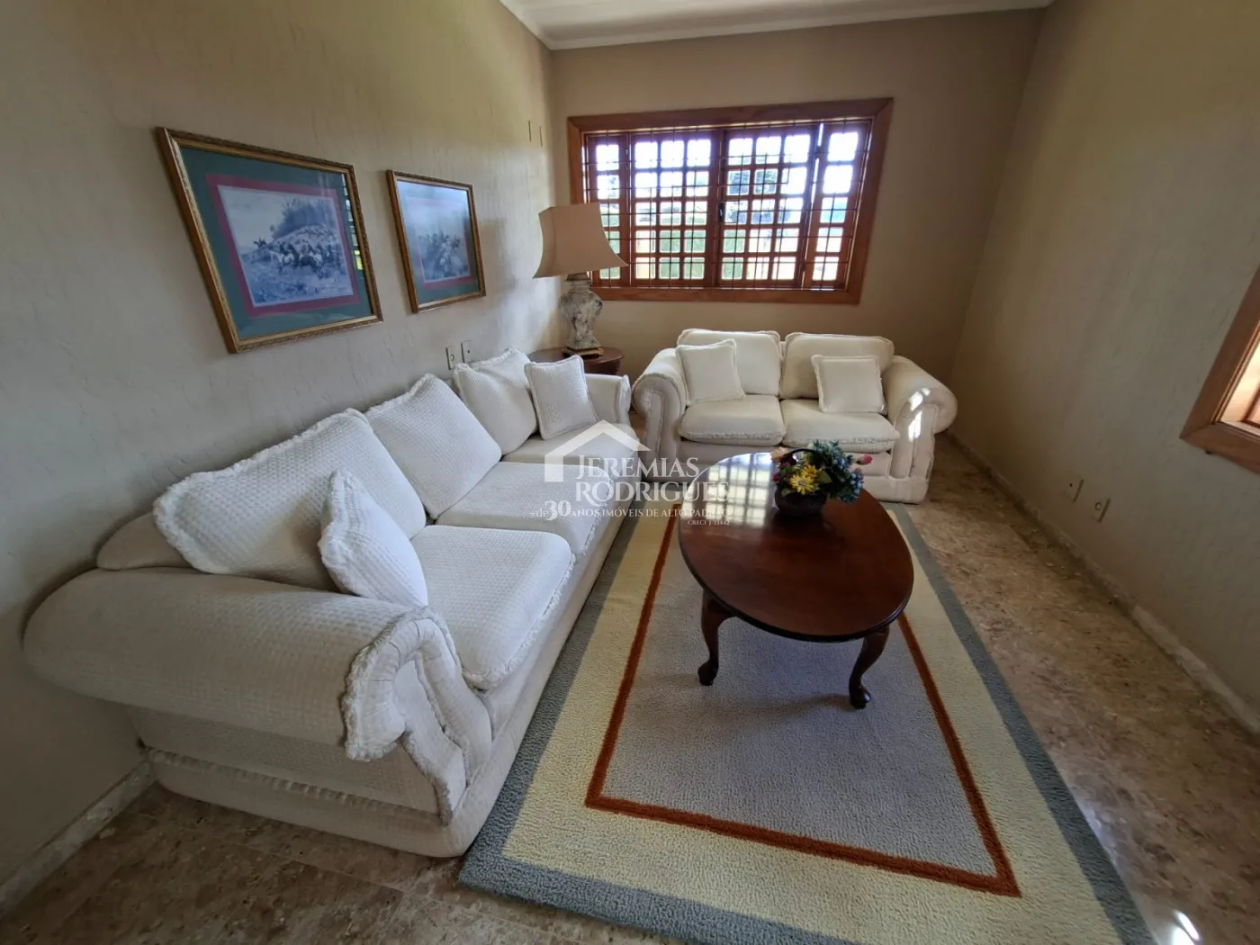 Apartamento à venda com 4 suítes, 171 m² no Edifício Cottage em Campos do Jordão/SP