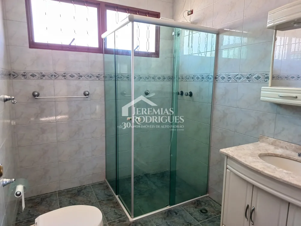 Casa com 3 quartos, 223 m², venda por R$670.000 - Campo Alegre - Pindamonhangaba/SP