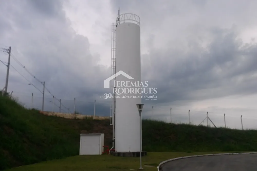Excelente galpão padrão AA climatizado e com piso antiestático