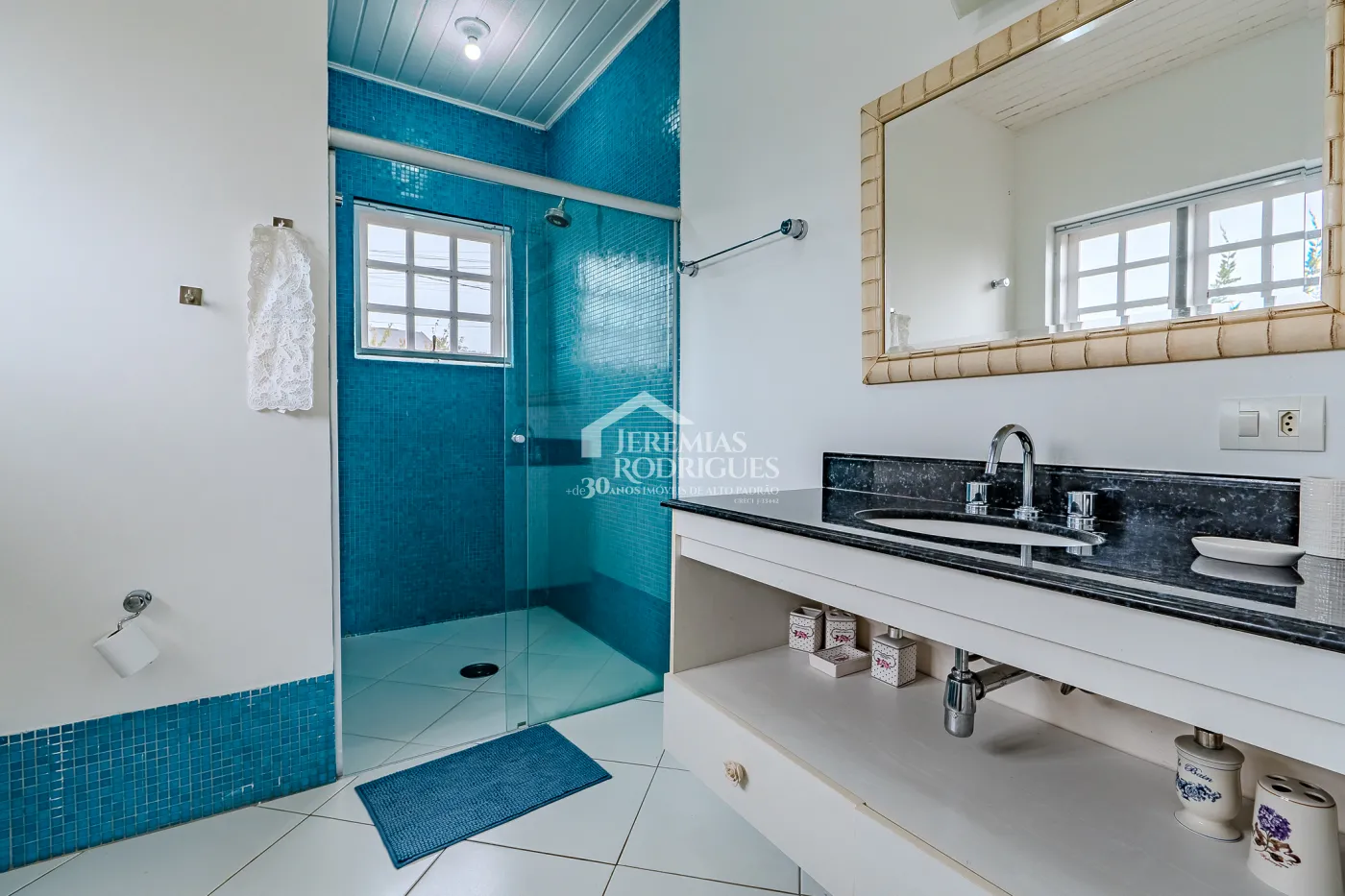 Casa à venda por R$ 4.400.000,00 - Campos do Jordão/SP