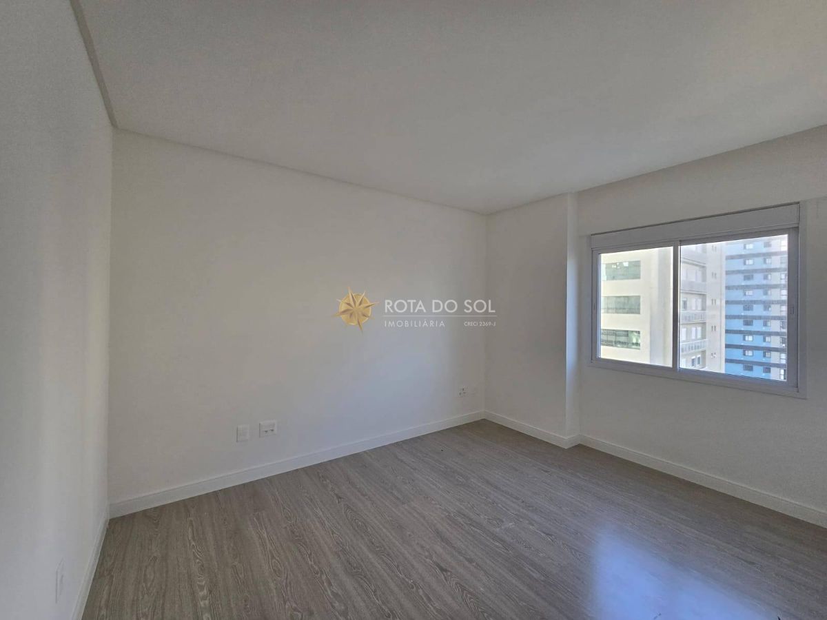 Grand Provence Apartamento Vista Mar 4 Suítes Meia Praia Itapema SC